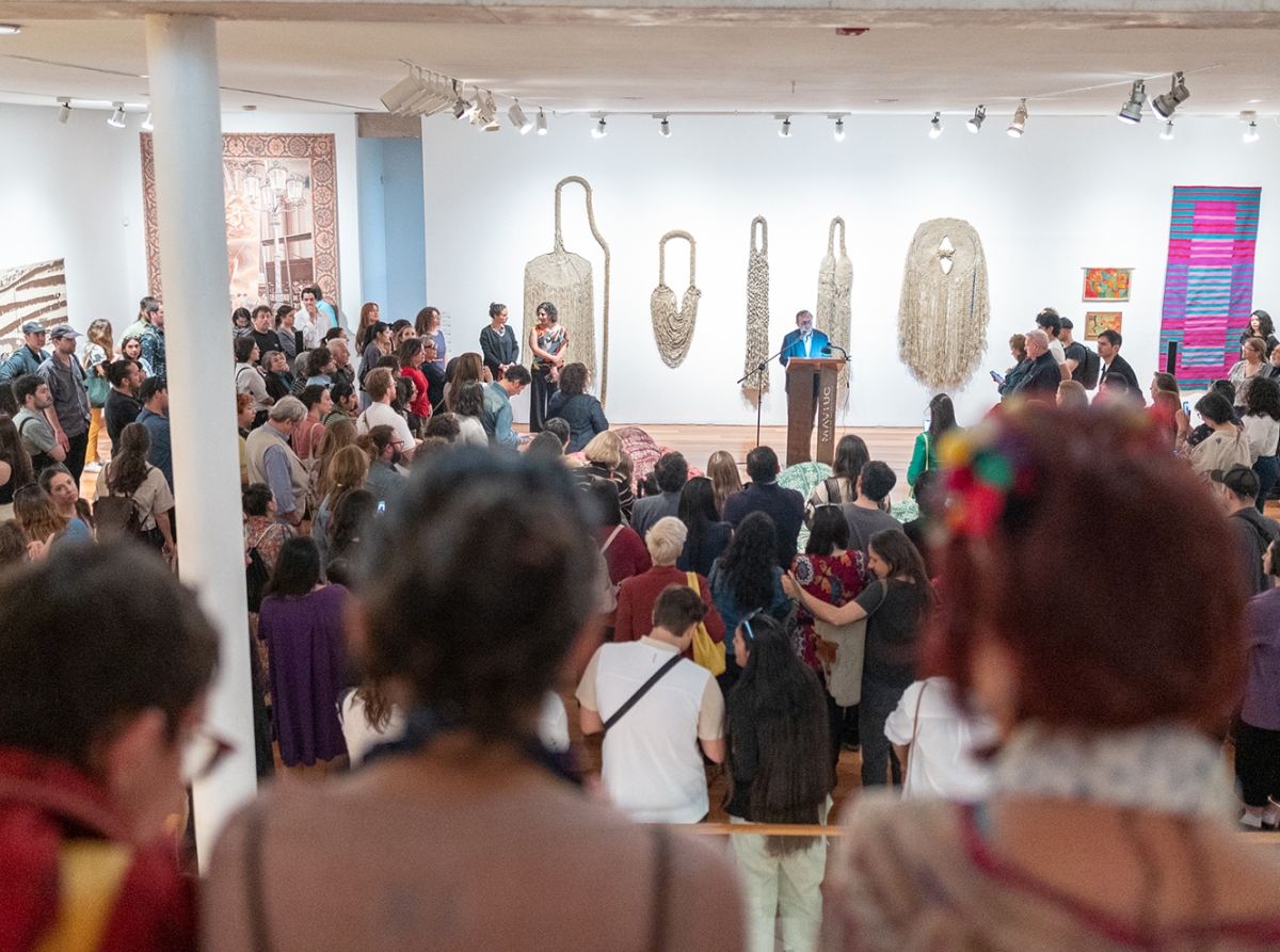 Bienal de Arte Textil: Un espacio para relevar y visibilizar el textil dentro del arte contemporáneo