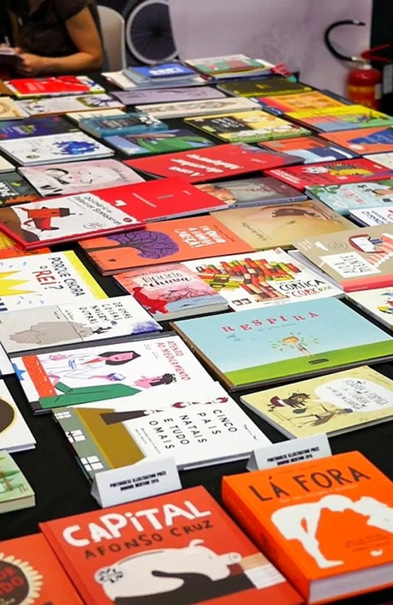 Convocatoria para seleccionar imagen de Chile en la Feria de Libro de Bolonia 2022